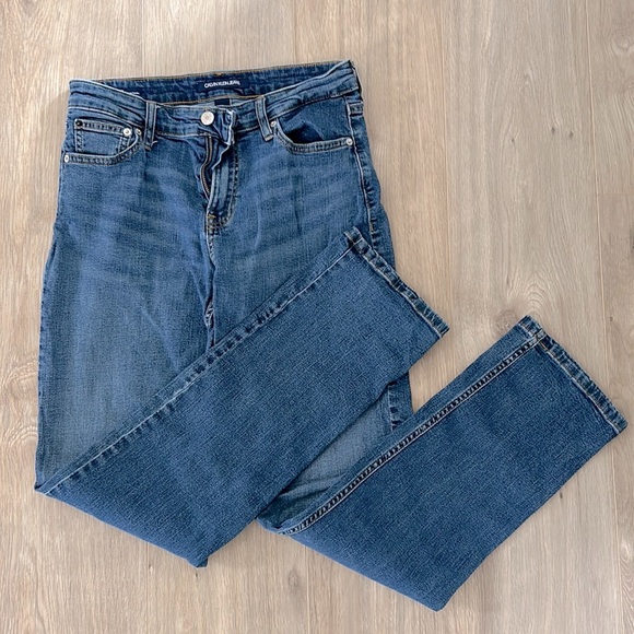 Calvin Klein 27x30 Jeans - Picture 1 of 4